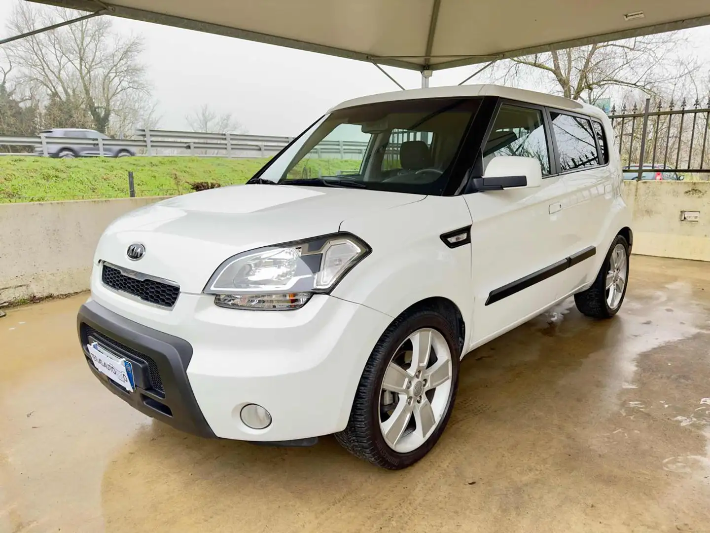 Kia Soul 1.6 CVVT Cool BENZ/GPL OK 06/2030 1 PROPRIETARIO Bílá - 1