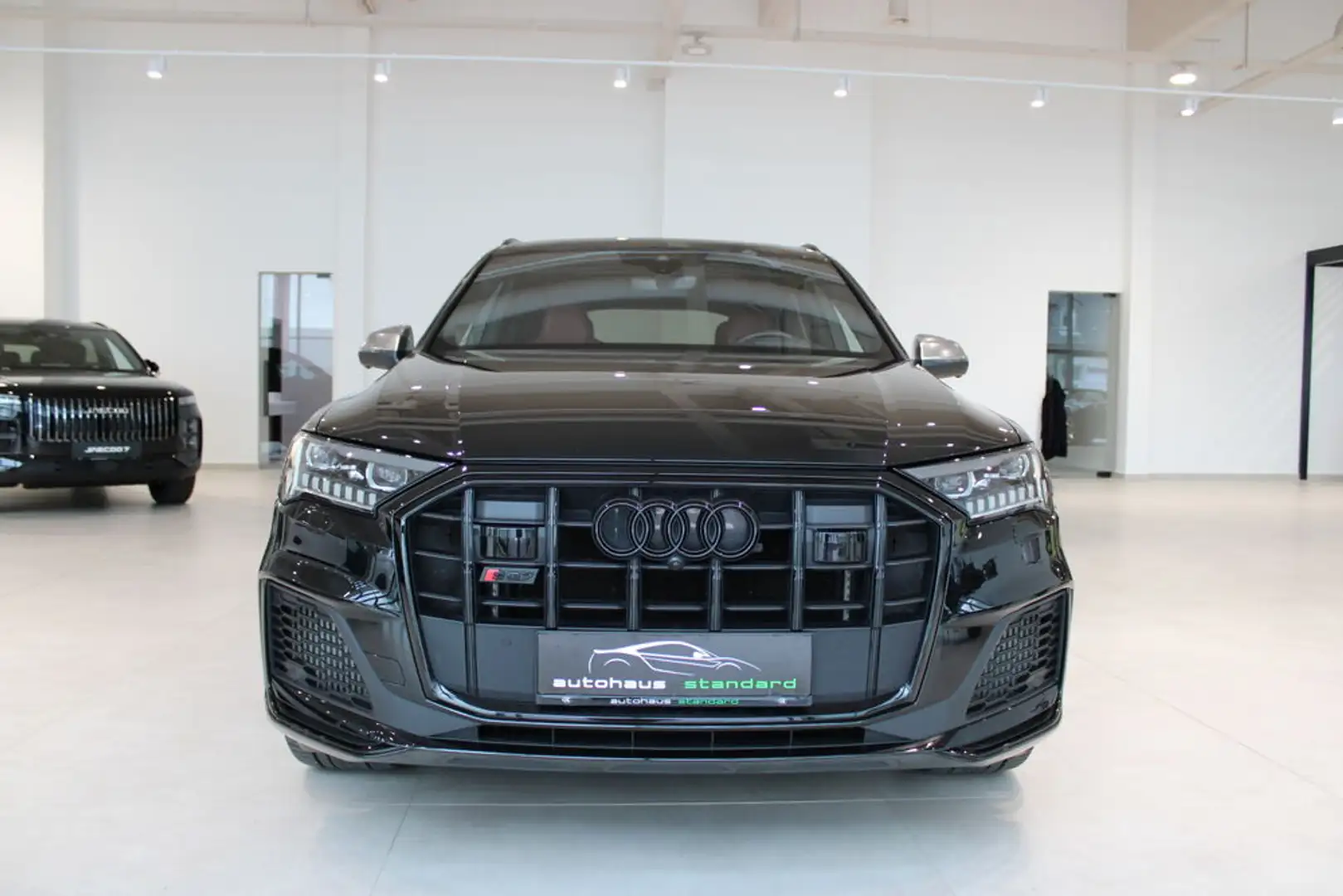 Audi SQ7 4.0 TFSI quattro**7-Sitzer** Schwarz - 2