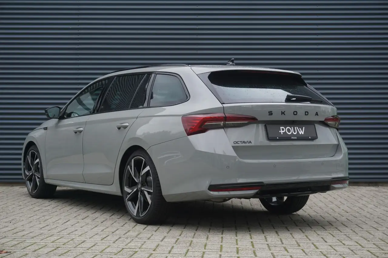 Skoda Octavia 2026 — фото 10