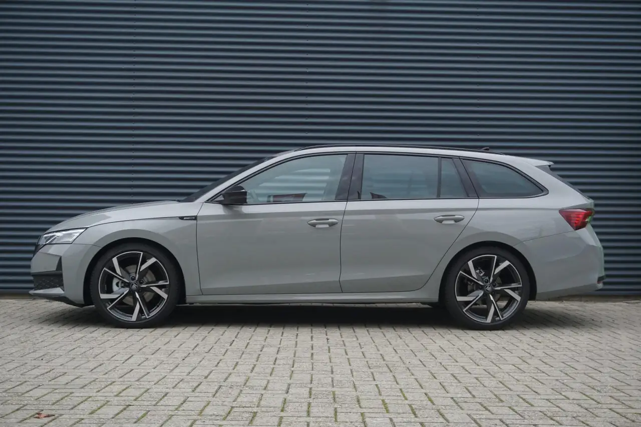 Skoda Octavia 2026 — фото 11