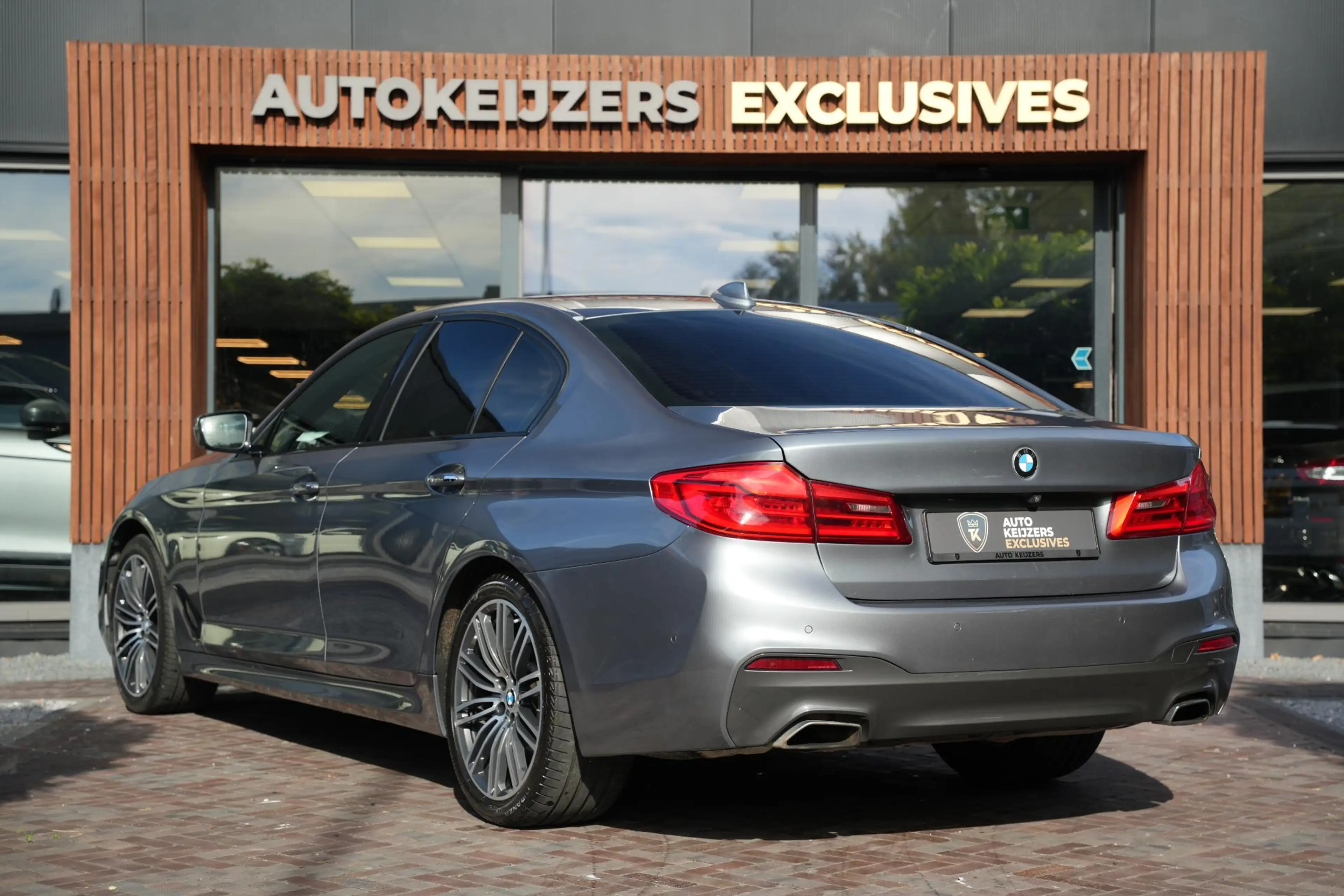 BMW 540 5-serie 540i xDrive High Executive M Pakket Head U — photo 9