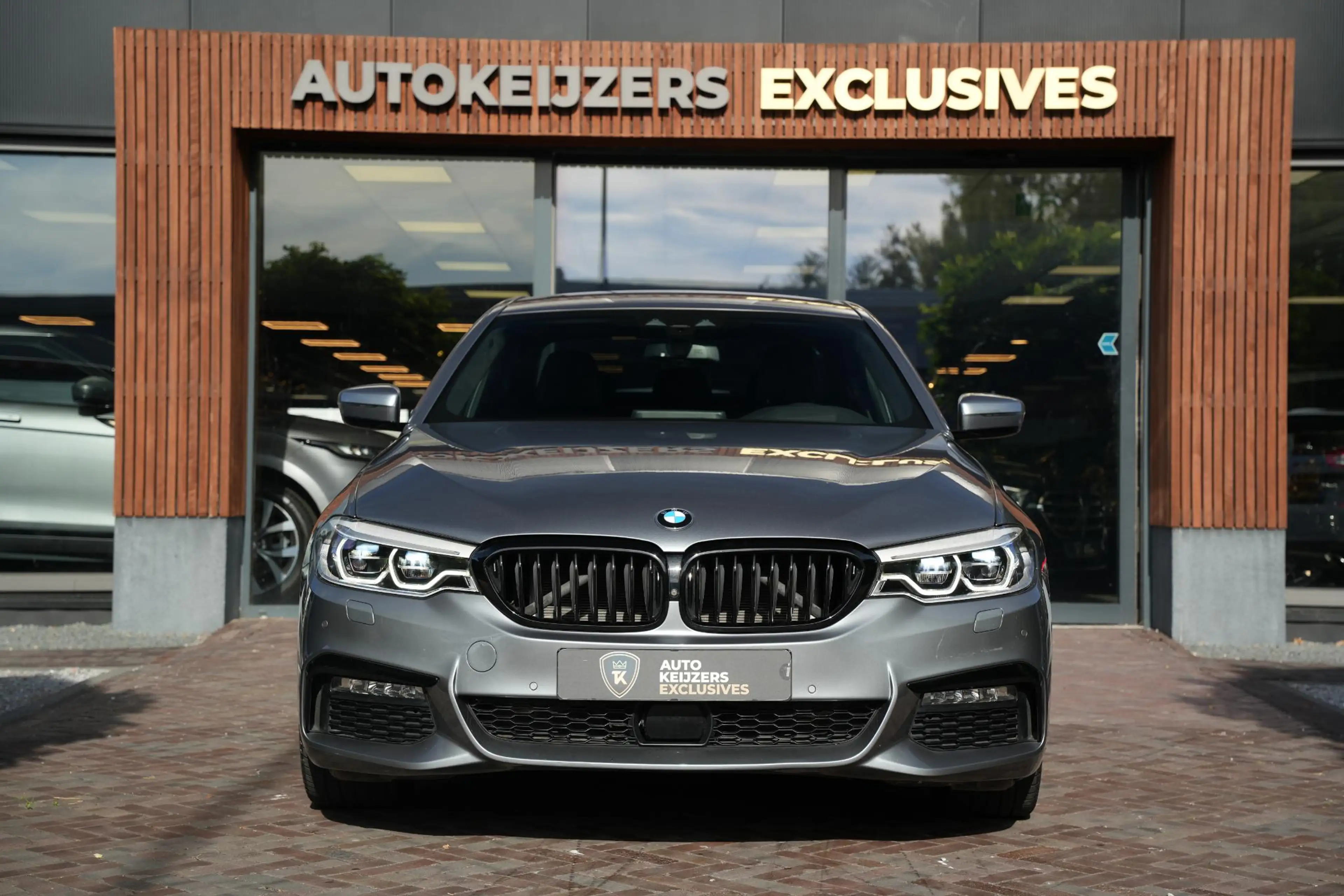 BMW 540 5-serie 540i xDrive High Executive M Pakket Head U — photo 3