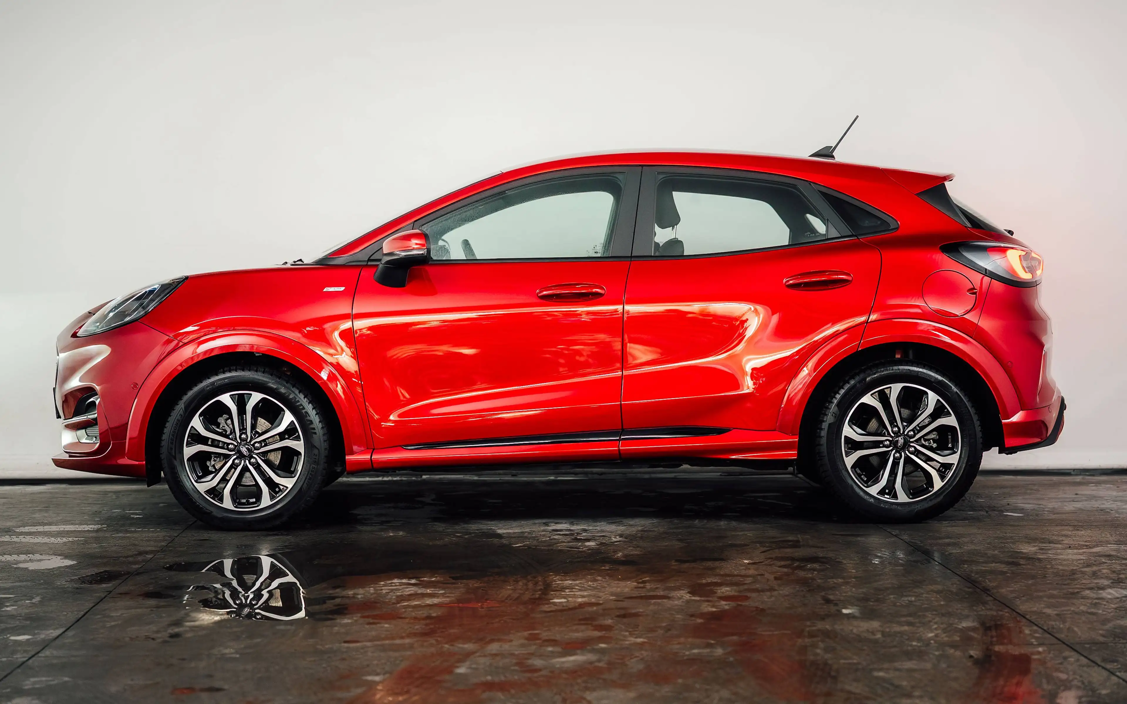 Ford Puma Puma 1.0 EcoBoost ST-Line — photo 2
