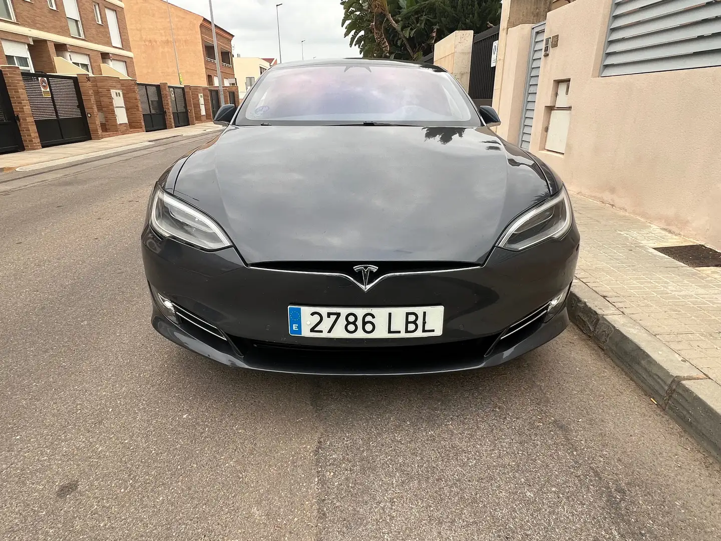Tesla Model S Performance LOUDICROUS DUAL MOTOR Gris - 1