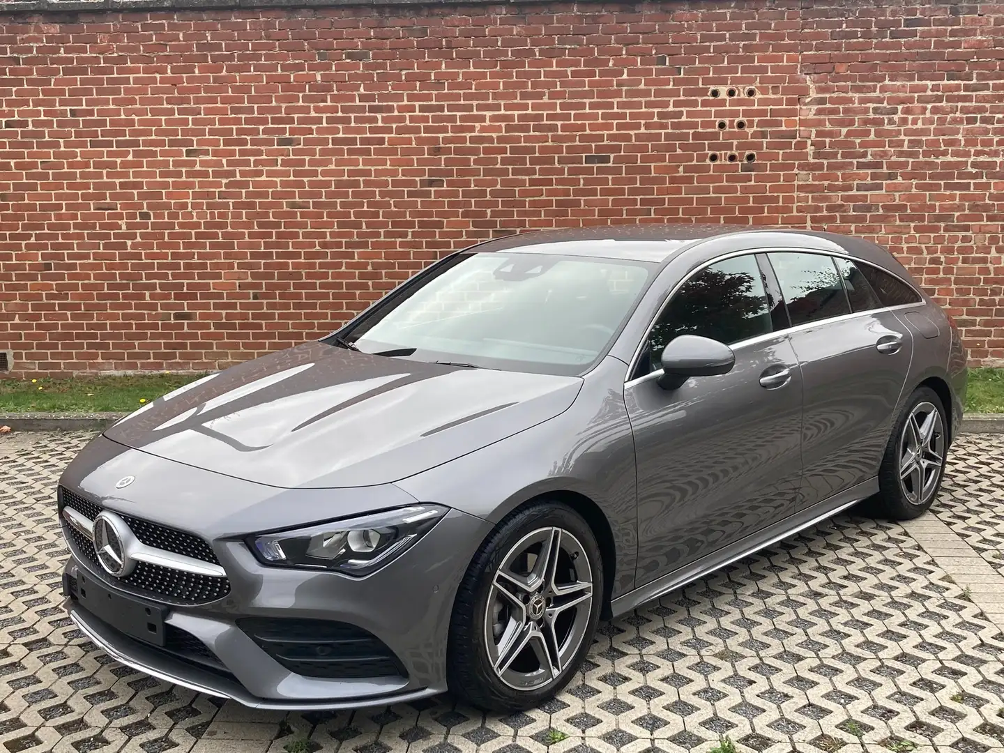 Mercedes-Benz CLA 200 Shooting Brake DCT AMG - 2023 - Trekhaak/Led/Amg - 2