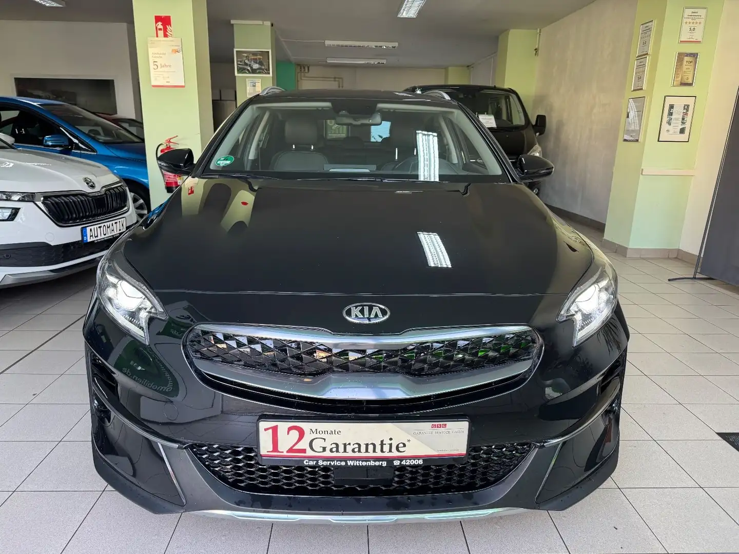 Kia XCeed Vision Plug-in Hybrid, Automatik Schwarz - 2