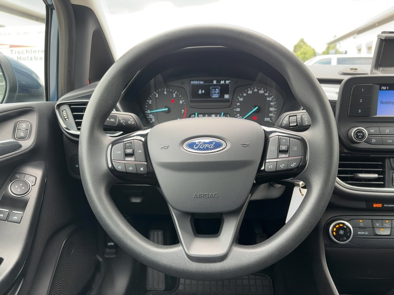 Ford Fiesta 1.1 Trend SpurH — photo 11