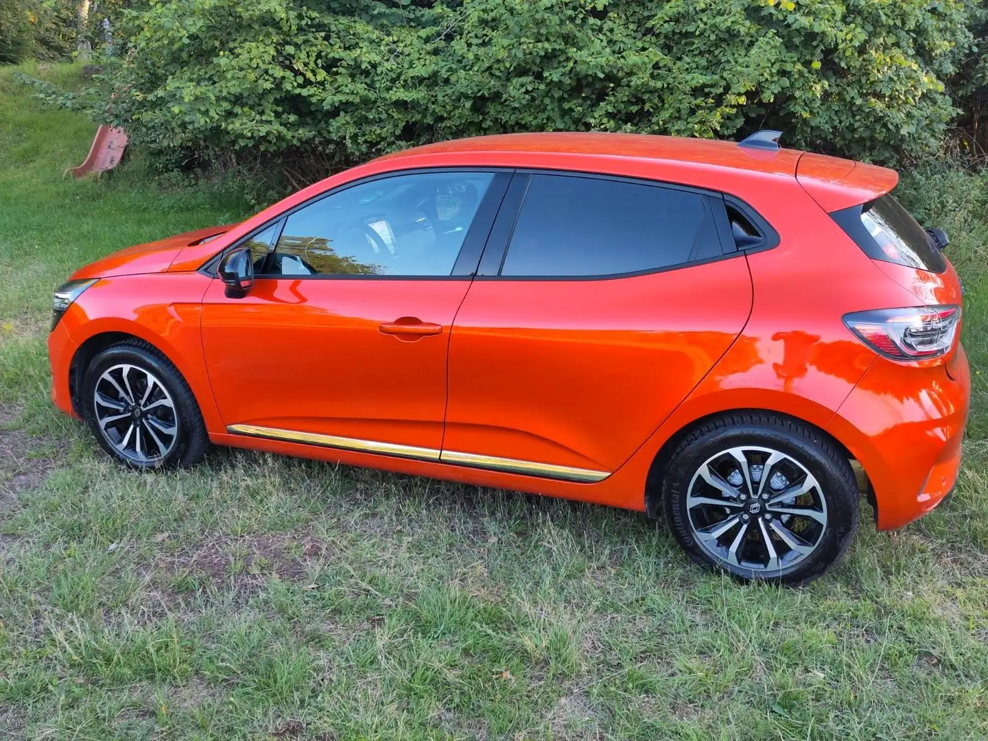 Renault Clio Clio TCe 90 X-tronic TECHNO Orange - 1