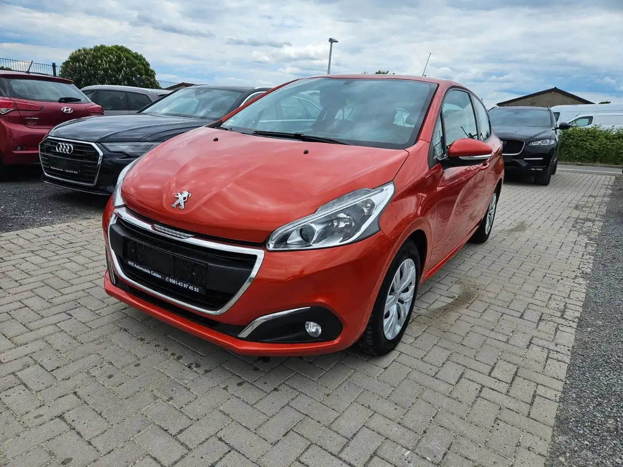 Peugeot 208