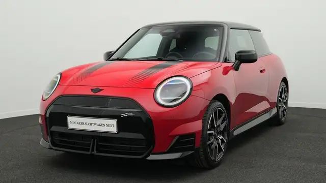 MINI Cooper E John Cooper Works Trim