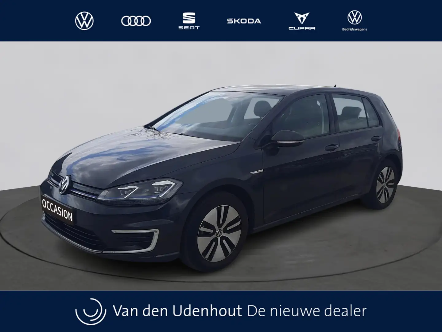 Volkswagen e-Golf 36kWh E-DITION | LED | Navigatie | / Warmtepomp Grijs - 1