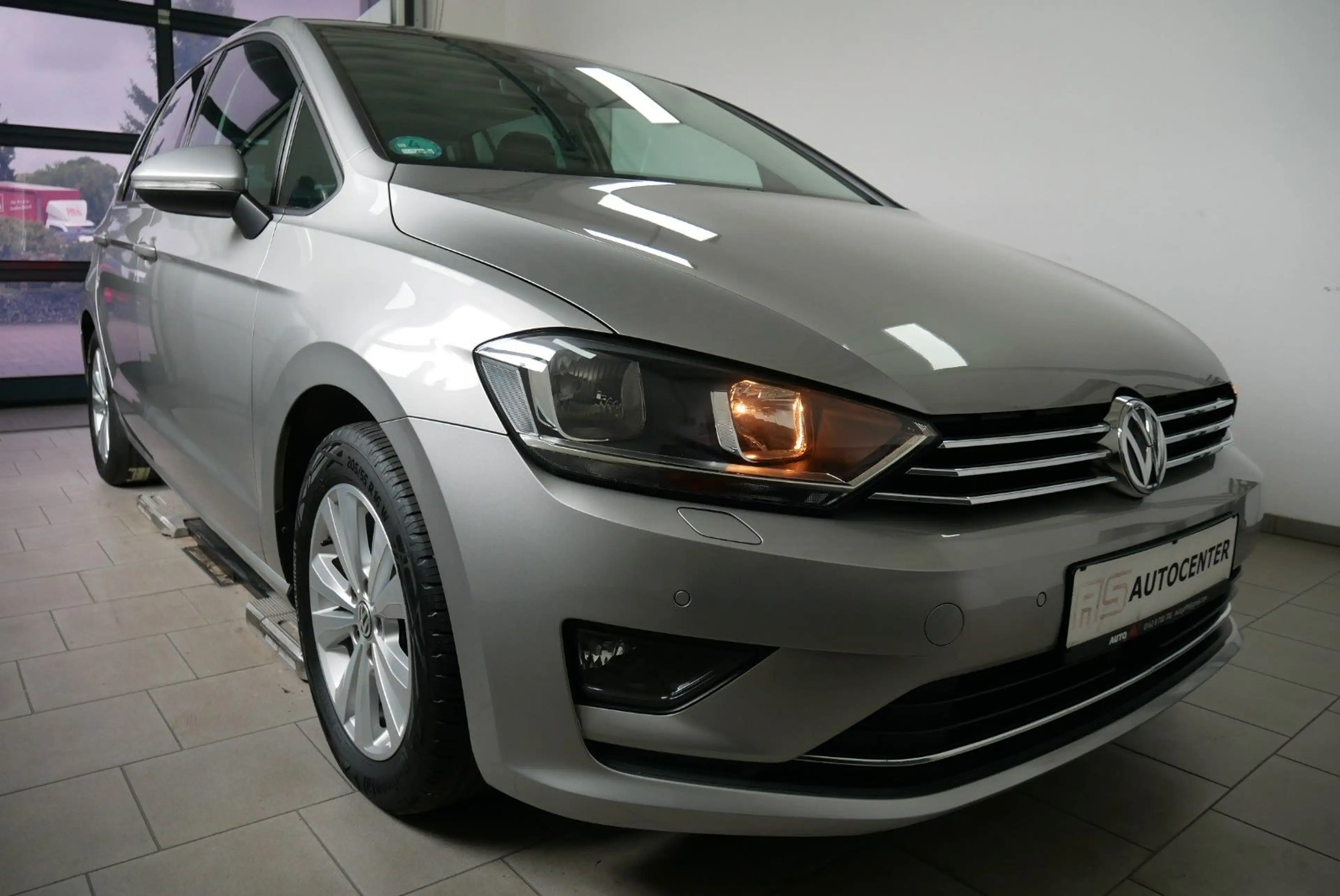 Volkswagen Golf Sportsvan Allstar AHK Winterräder PDC GRA — photo 2