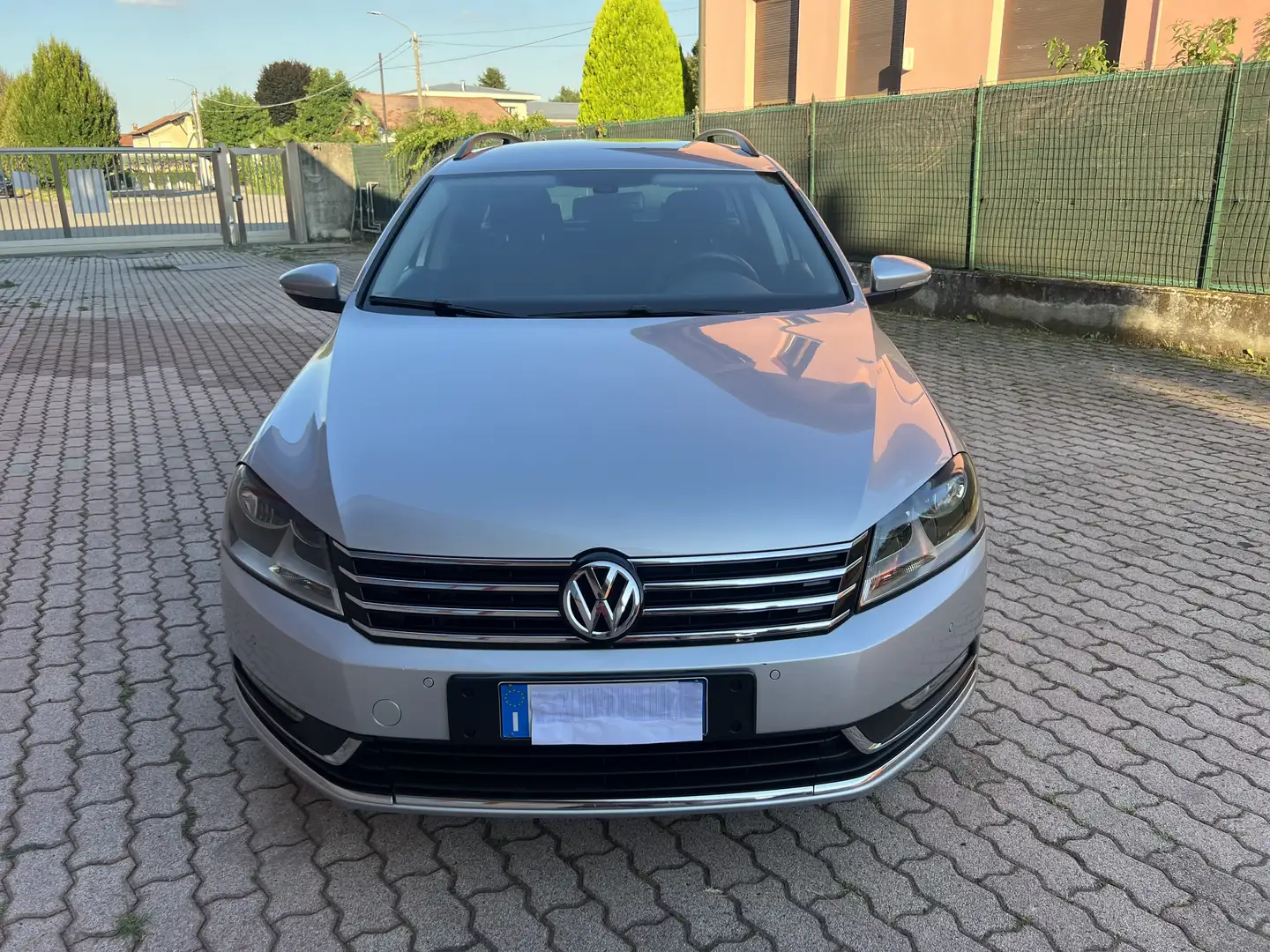 Volkswagen Passat Variant 2.0 TDI Business DSG. PERFETTA Argento - 2