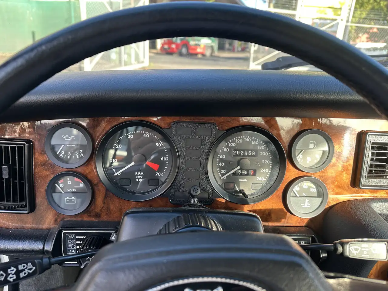 Jaguar XJ12 Daimler Double Six mit H Kennzeichen, foto 8
