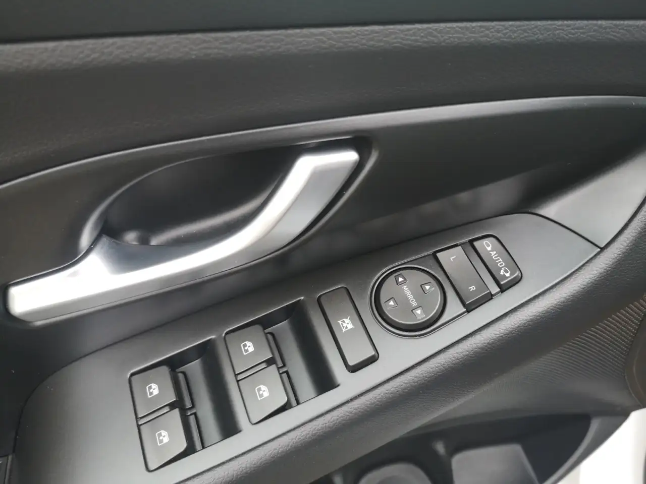 Hyundai i30 Kombi GO PLUS 1,0 T-GDI 120PS 17