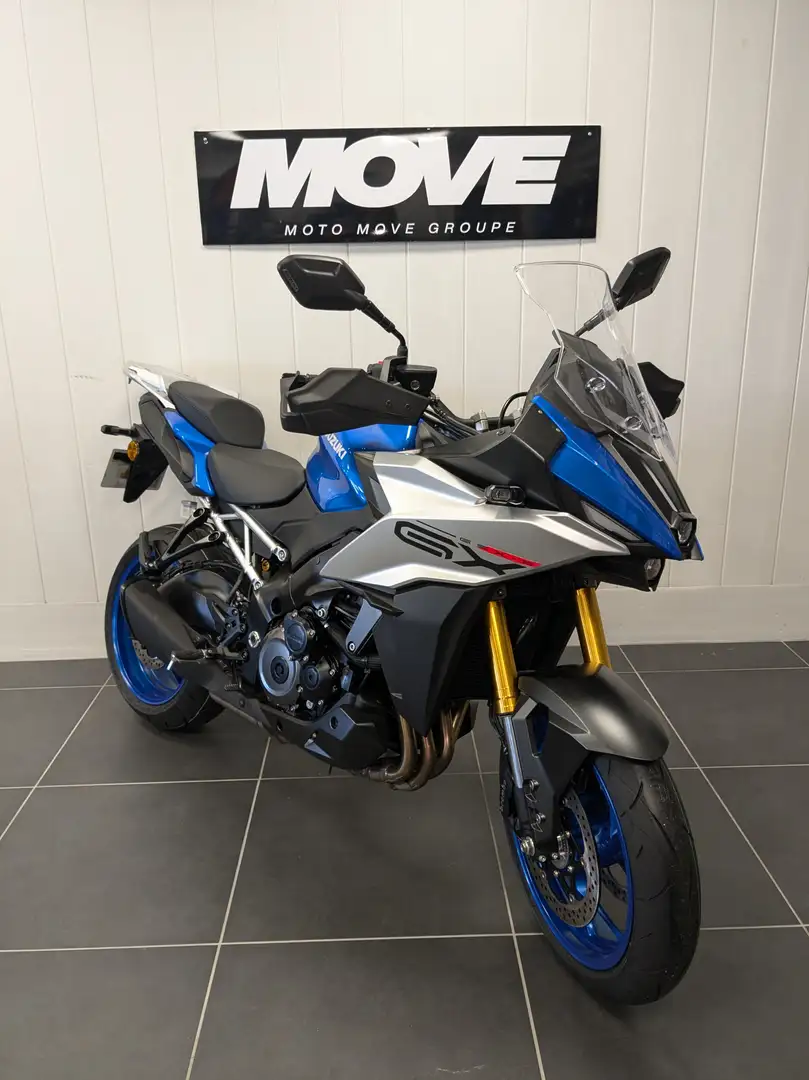 Suzuki GSX-S 1000GX - 2
