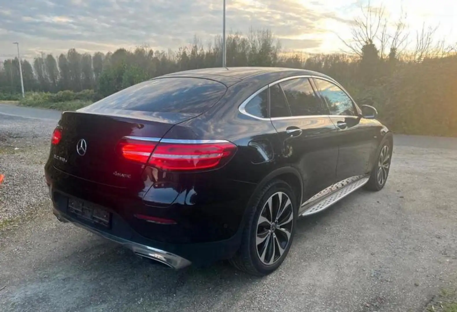 Mercedes-Benz GLC 350 Coupé e hybride - 2