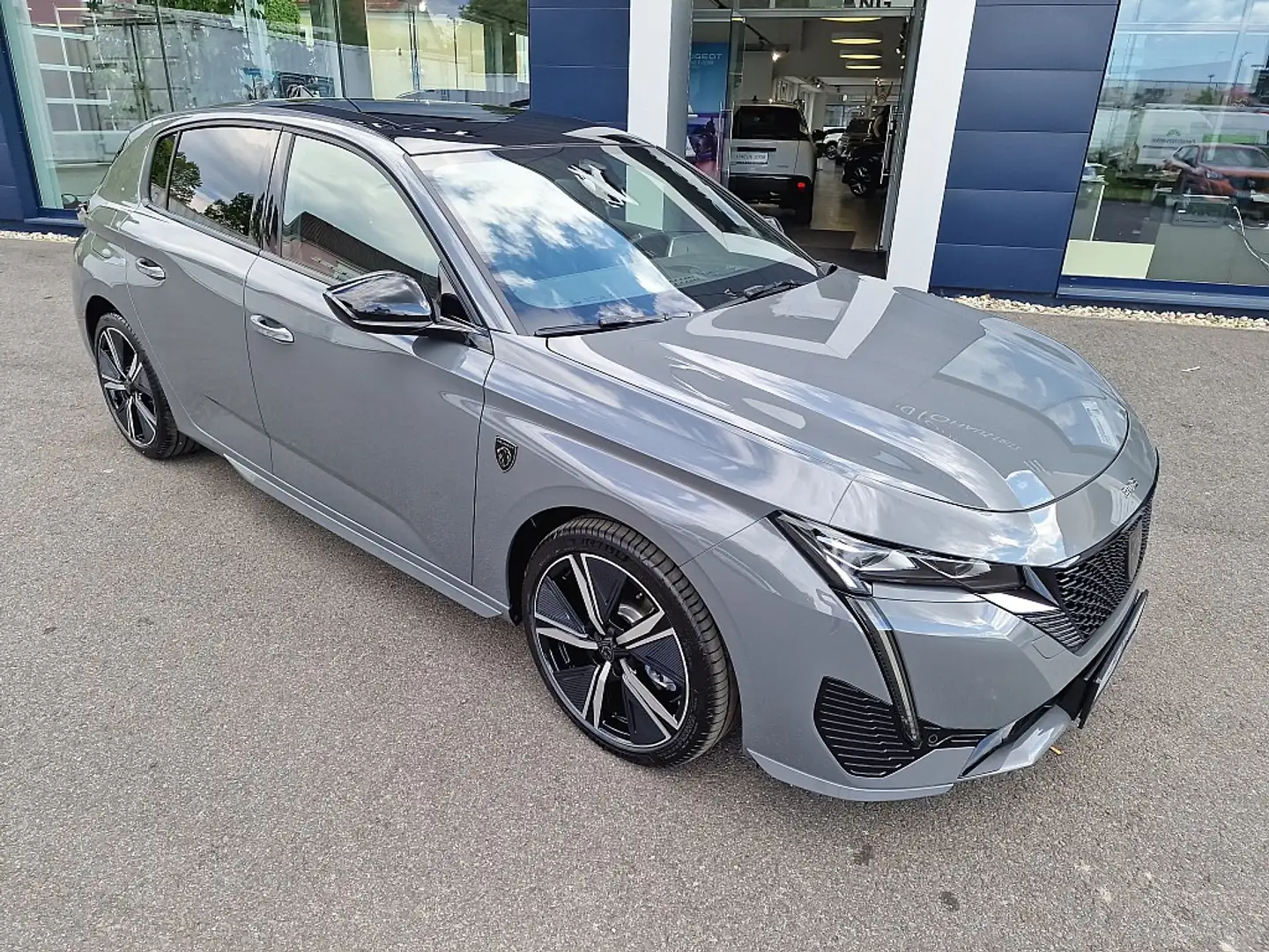 Peugeot 308 Hybrid 145 e-DSC6 GT "sofort verfügbar" Grau - 1