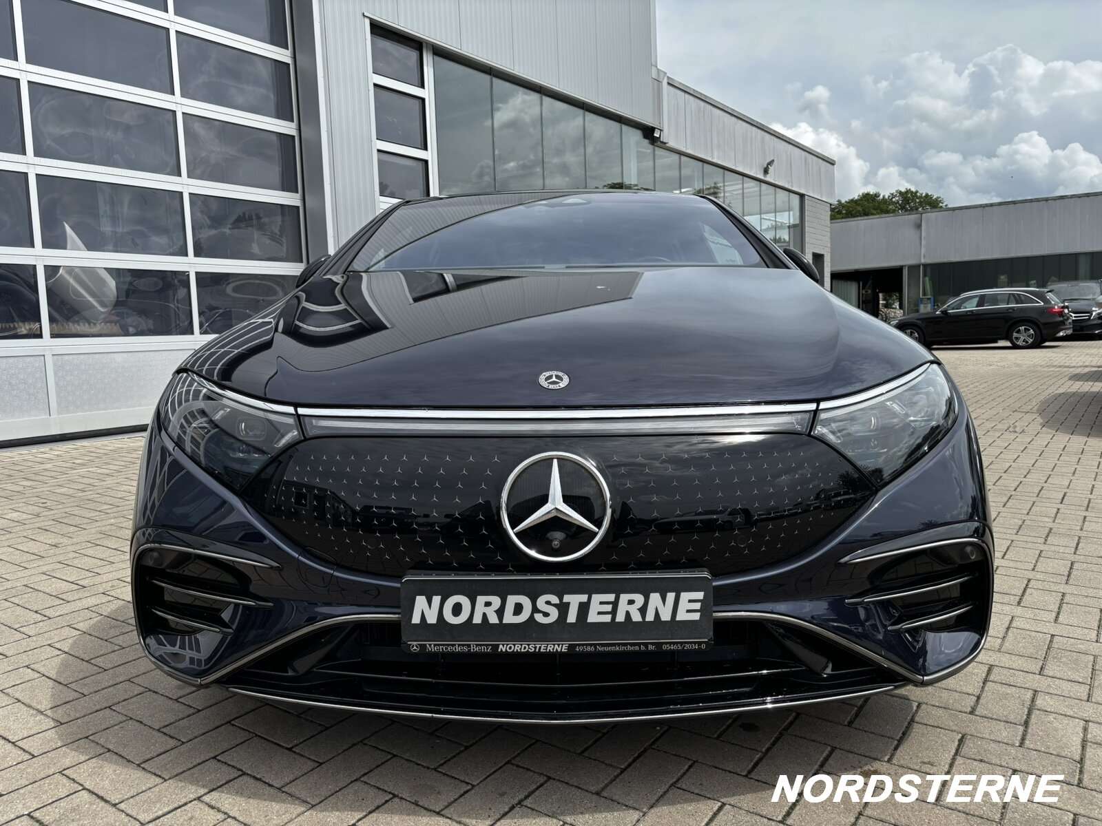 Mercedes-Benz EQS