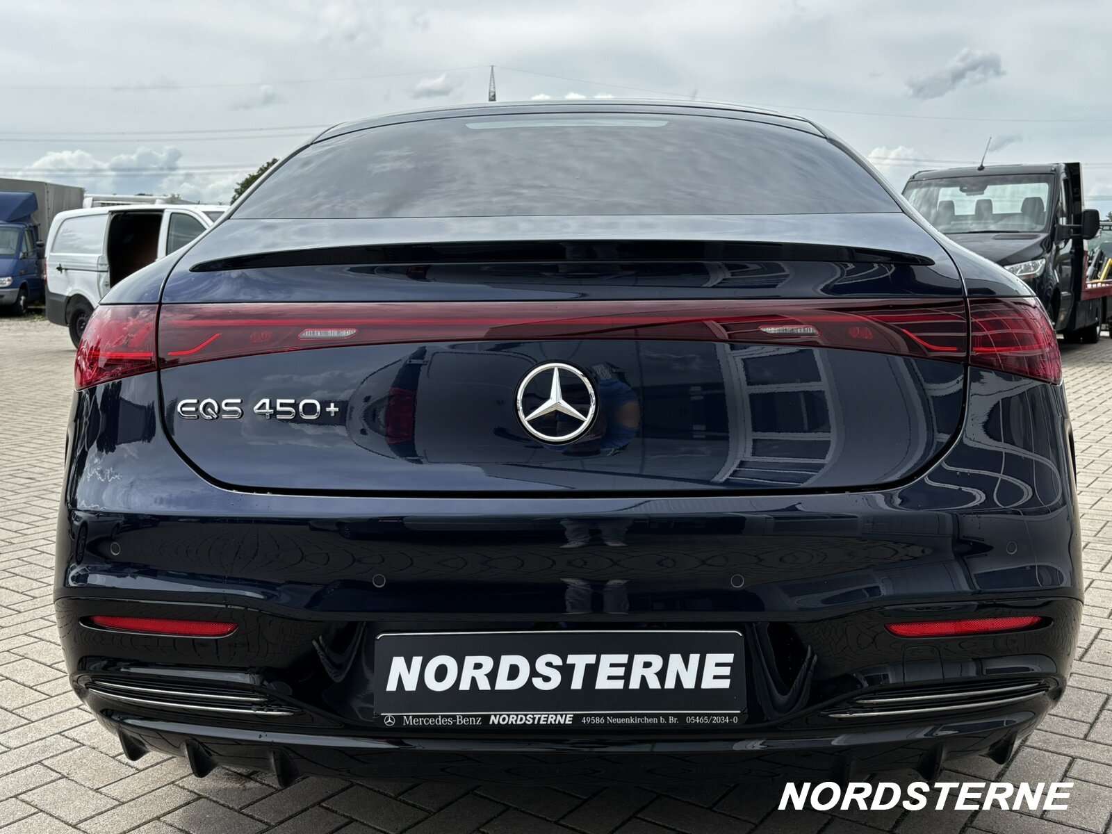 Mercedes-Benz EQS