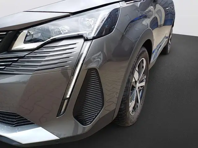 Peugeot 3008 view 9
