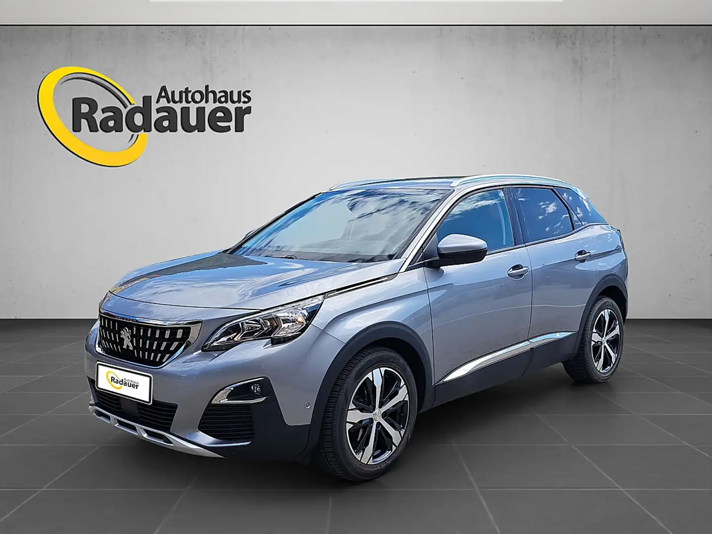Peugeot 3008 1.2 PureTech 130 Allure Grau - 1