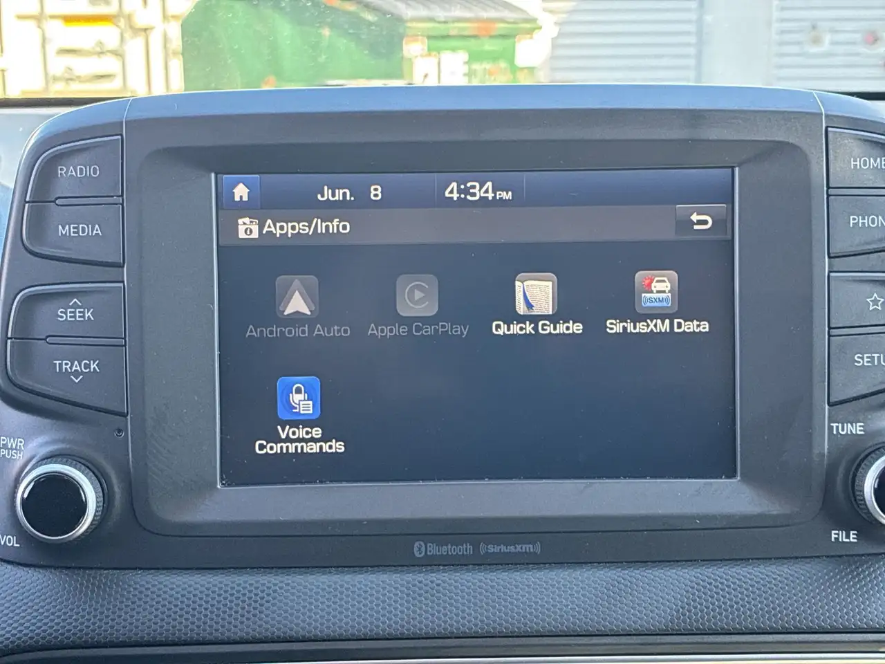 Hyundai KONA снимка Hyundai KONA