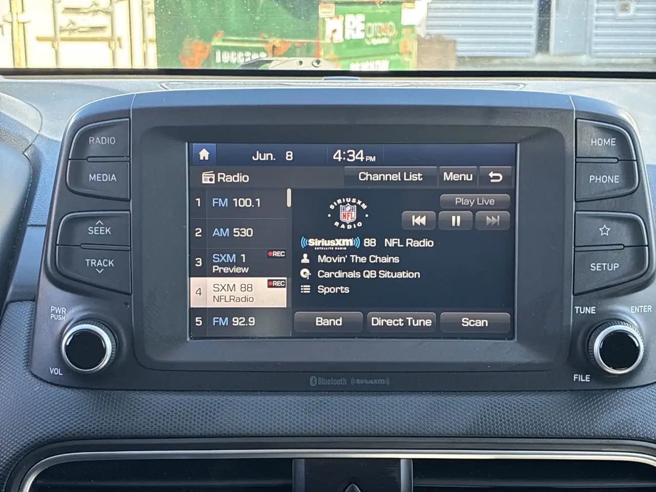 Hyundai KONA снимка Hyundai KONA