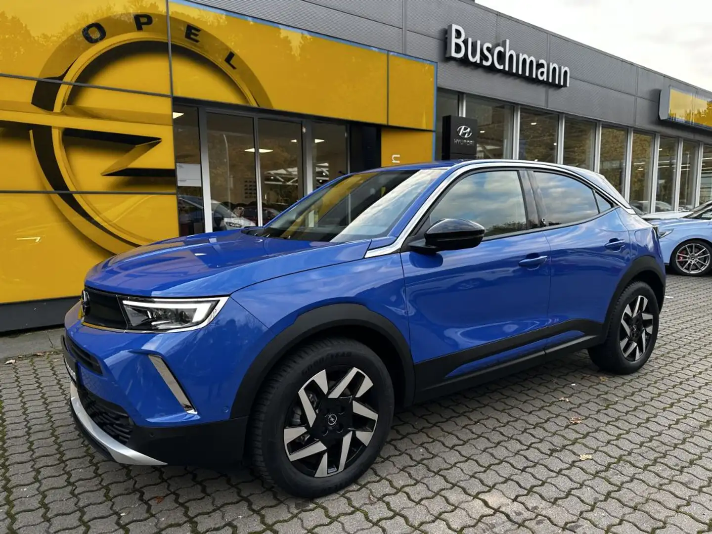 Opel Mokka-E Elegance Blau - 1