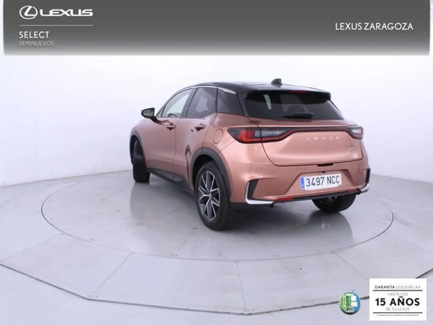 Lexus LBX 1.5 136cv HEV Emotion+ Beige - 2