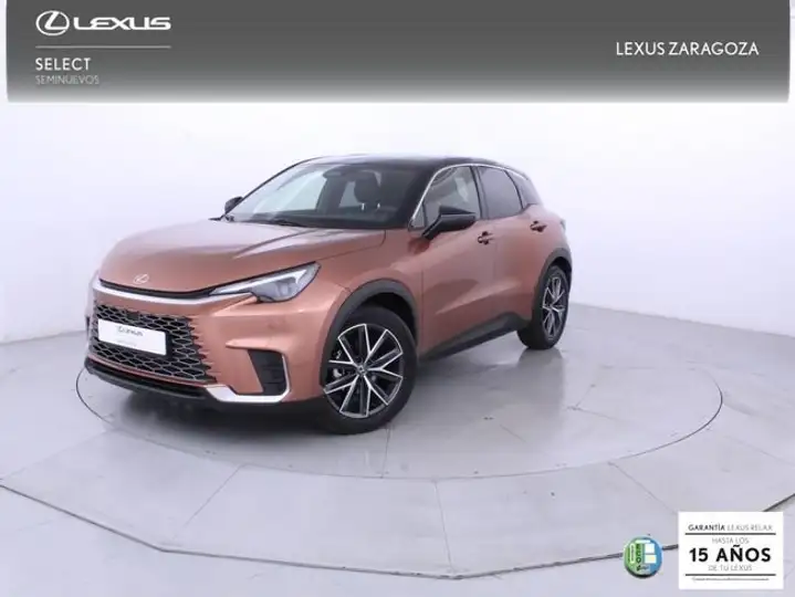 Lexus LBX EMOTION 2025