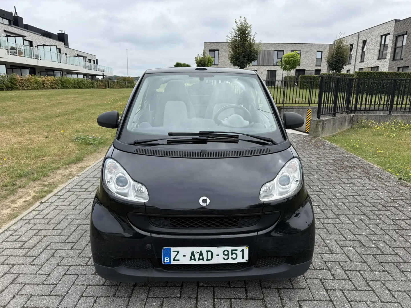 smart forTwo Cabrio 1.0i Mhd Pulse Softouch Noir - 2