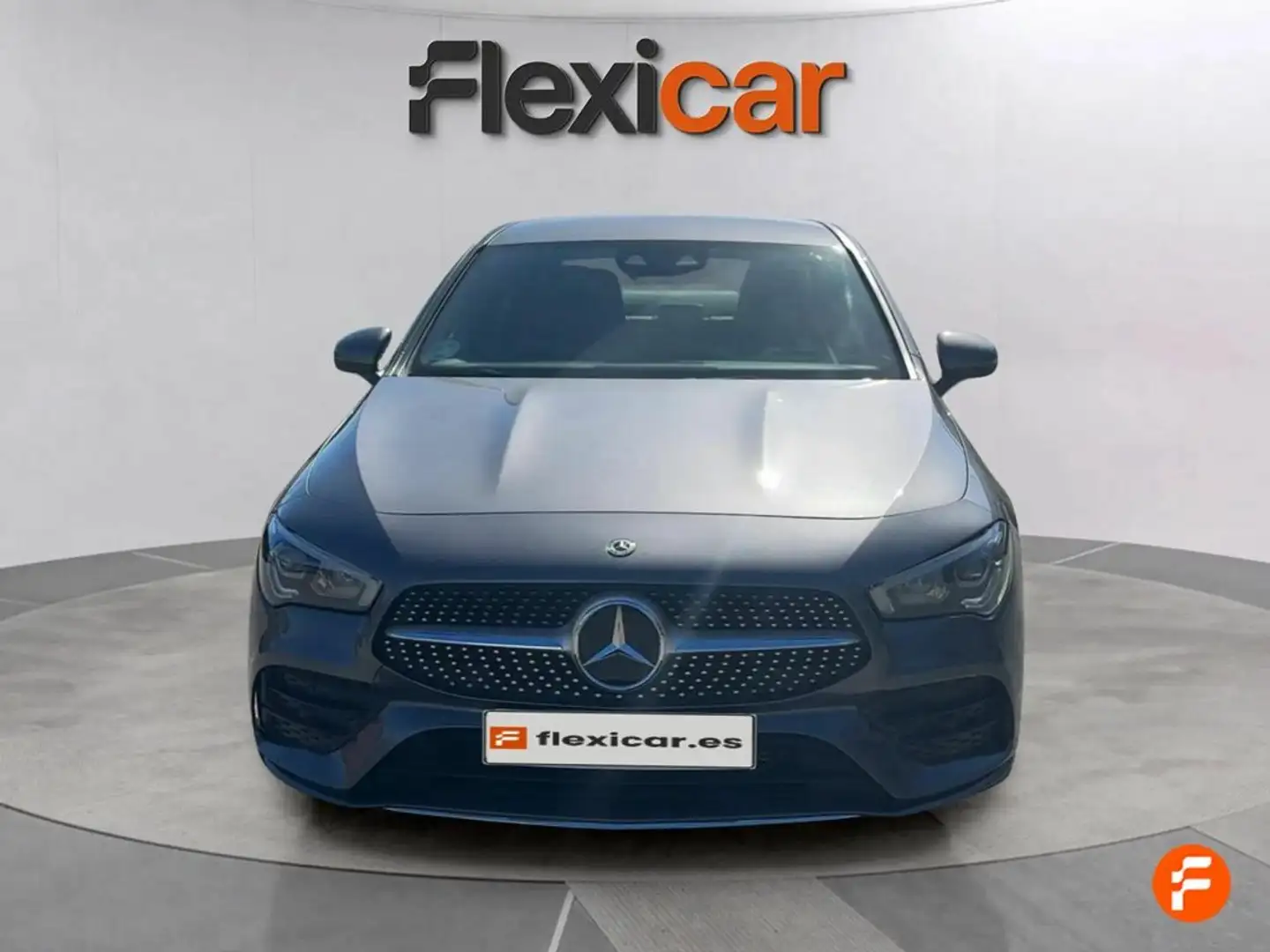 Mercedes-Benz CLA 200 Gris - 2