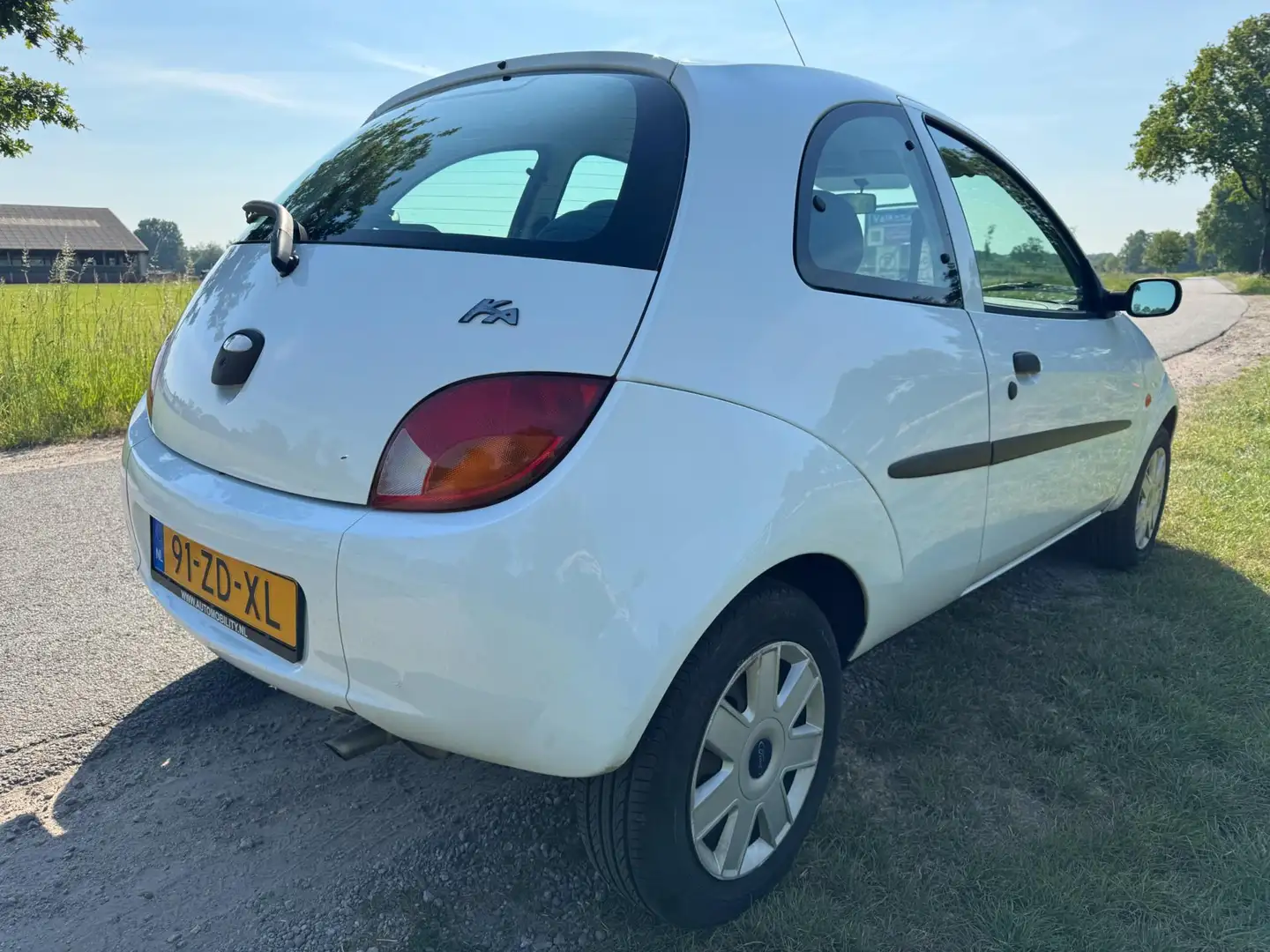 Ford Ka/Ka+ 1.3 Cool & Sound met airco Blanco - 2