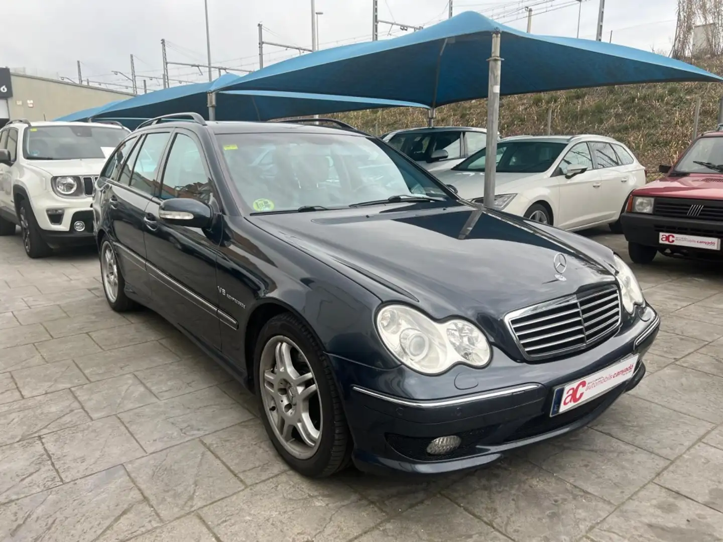 Mercedes-Benz C 32 AMG Familiar K Azul - 2