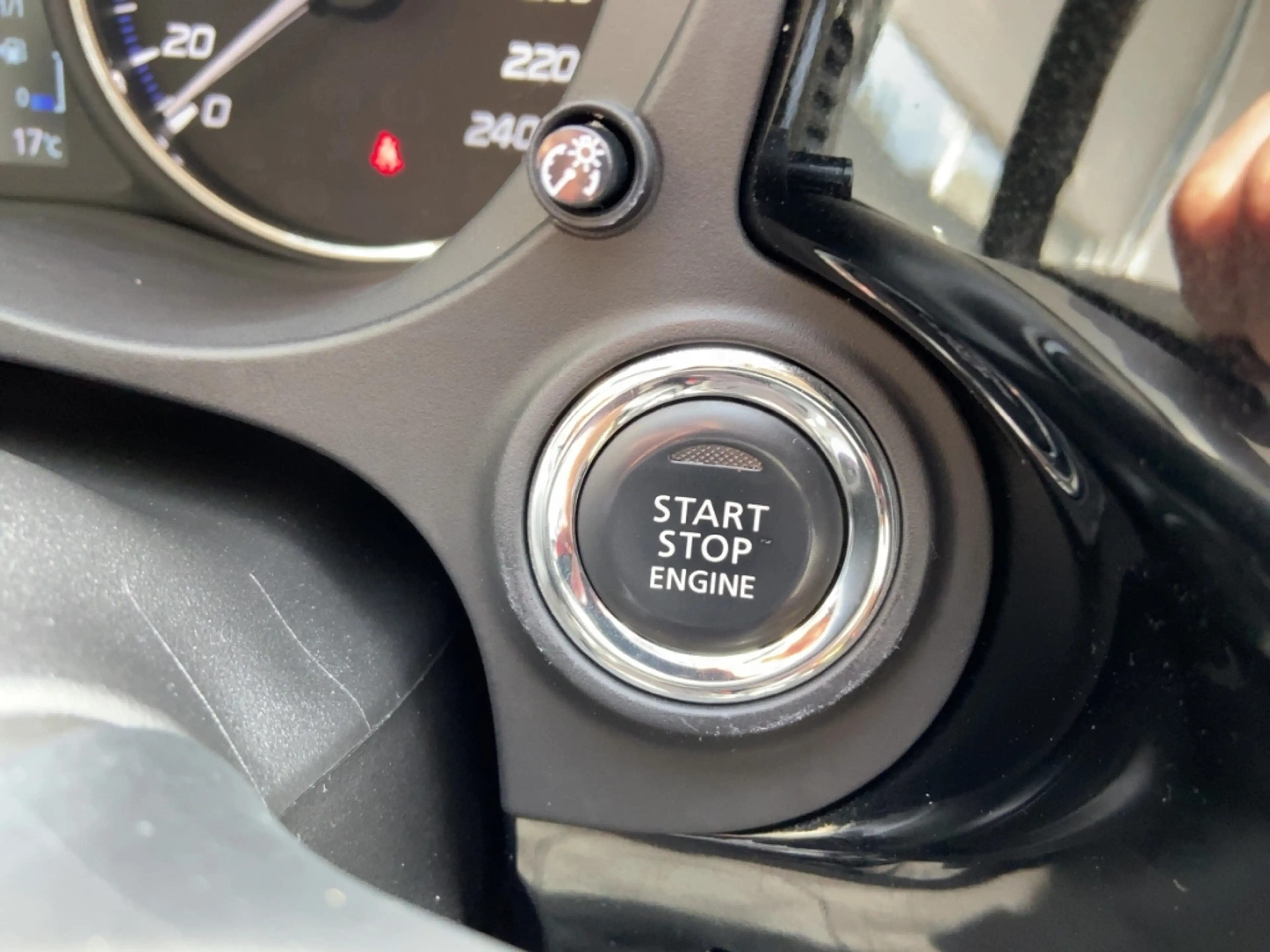 Mitsubishi Outlander Diamant Edition+ 4WD 2.0 150PS Automatik LED/NAVI/ — photo 14