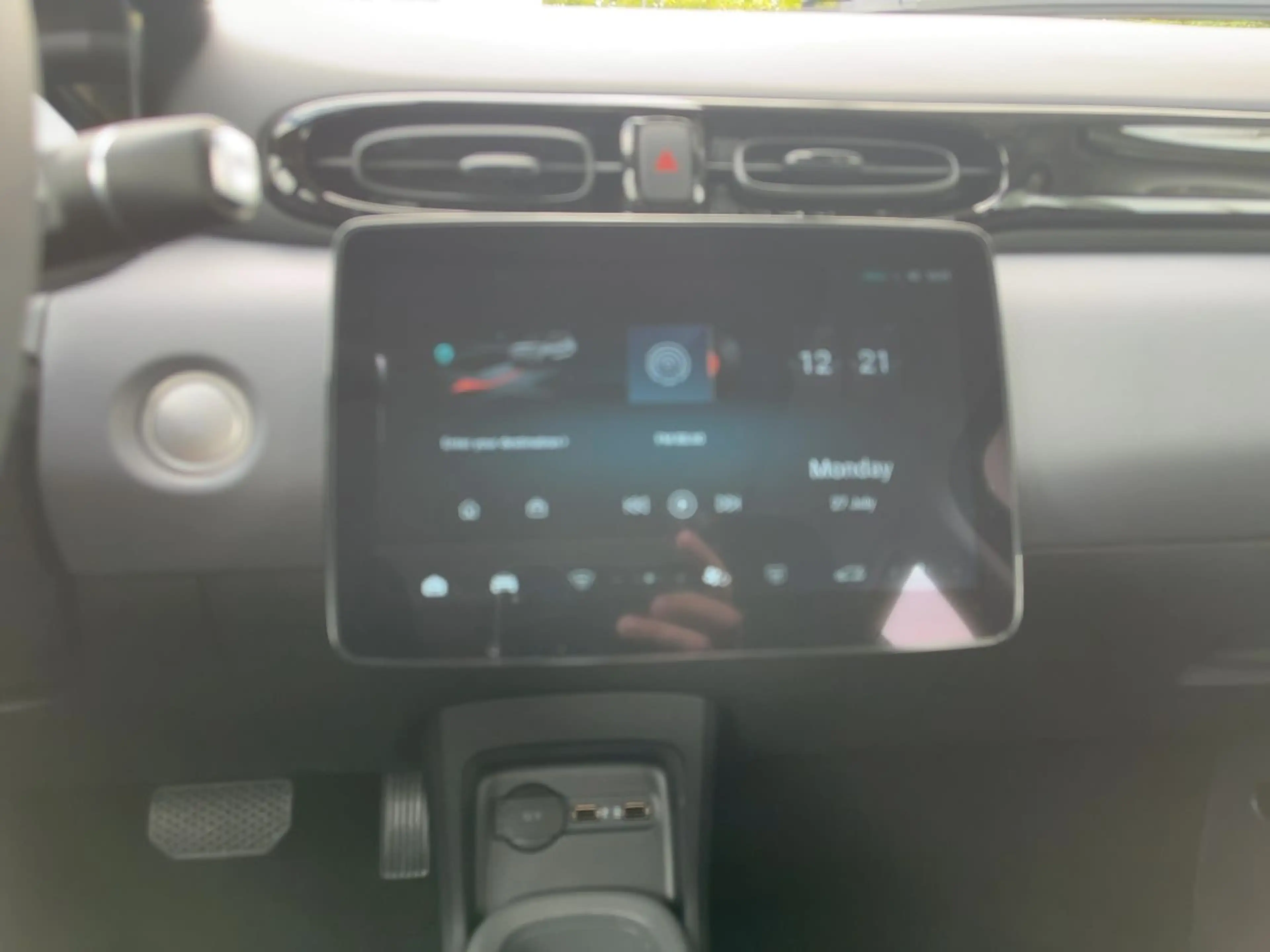 Leapmotor T03 37 70 kW BEV ACC+Navi+Pano+SD+Kam.+KeyLess — photo 12