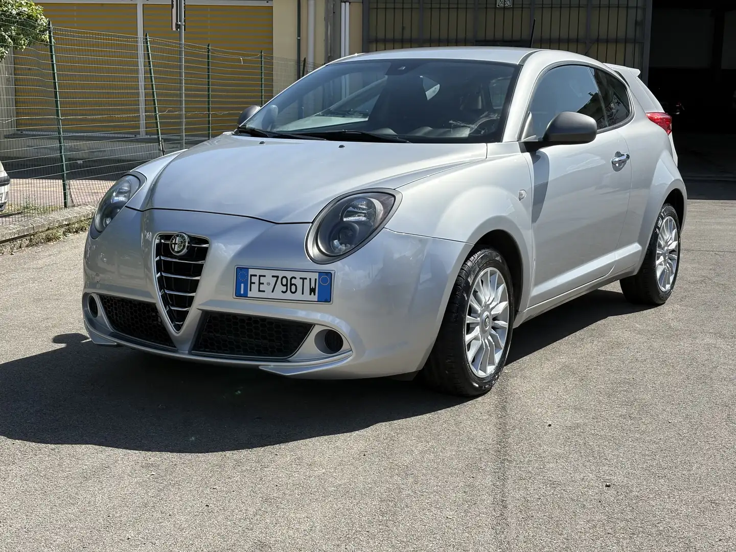 Alfa Romeo MiTo 1.4 8V Super Grigio - 1