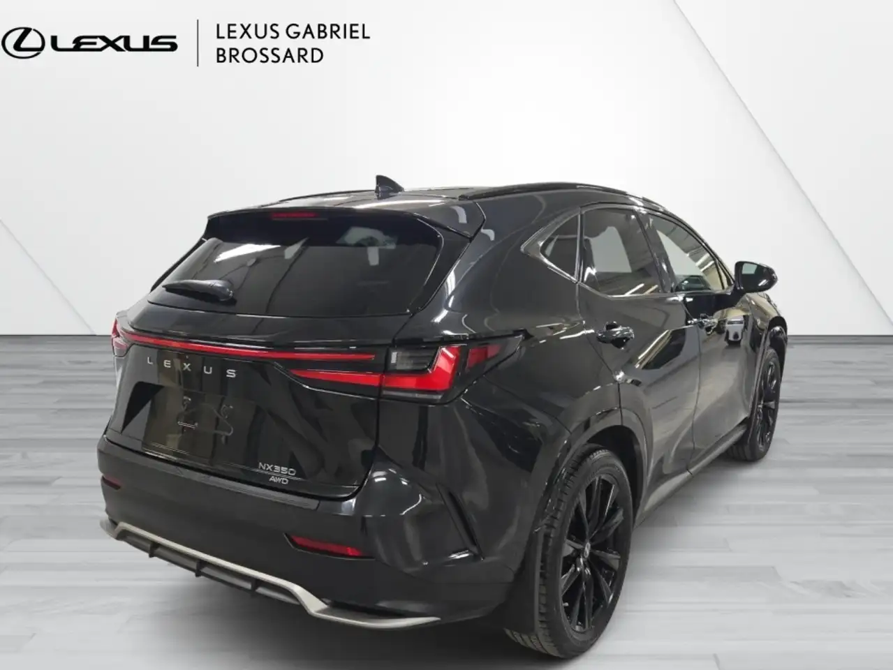 Lexus NX снимка Lexus NX