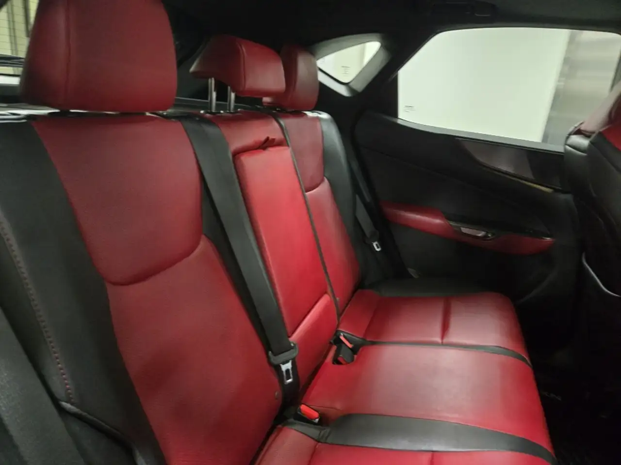 Lexus NX снимка Lexus NX