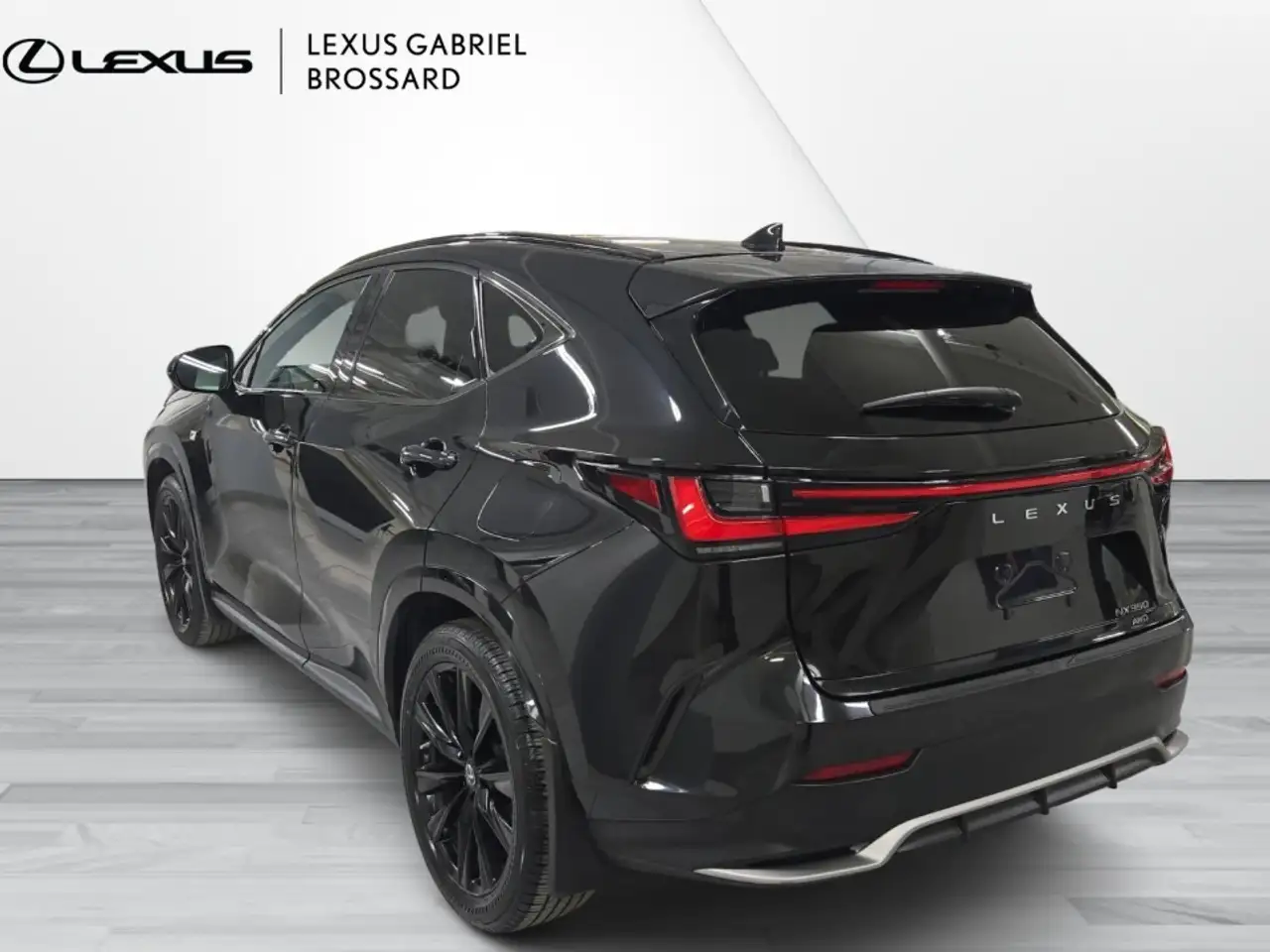 Lexus NX снимка Lexus NX