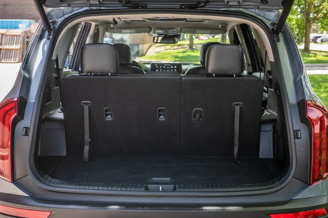 Kia Telluride снимка Kia Telluride
