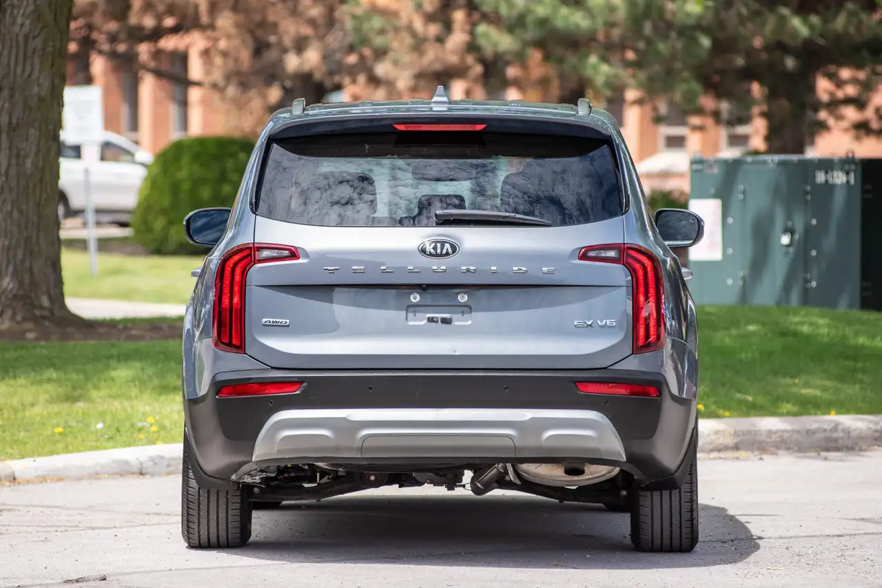 Kia Telluride снимка Kia Telluride