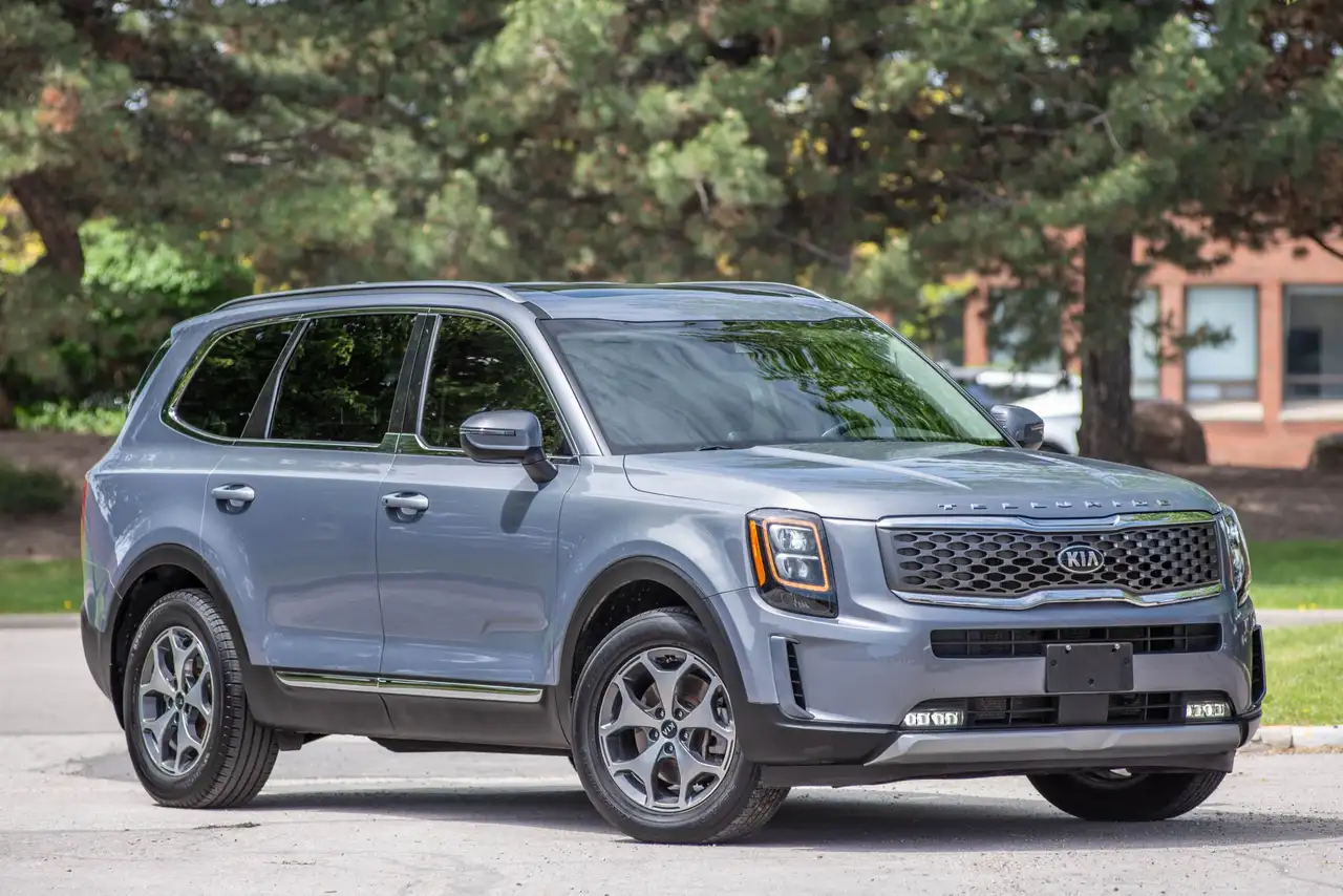 Kia Telluride снимка Kia Telluride