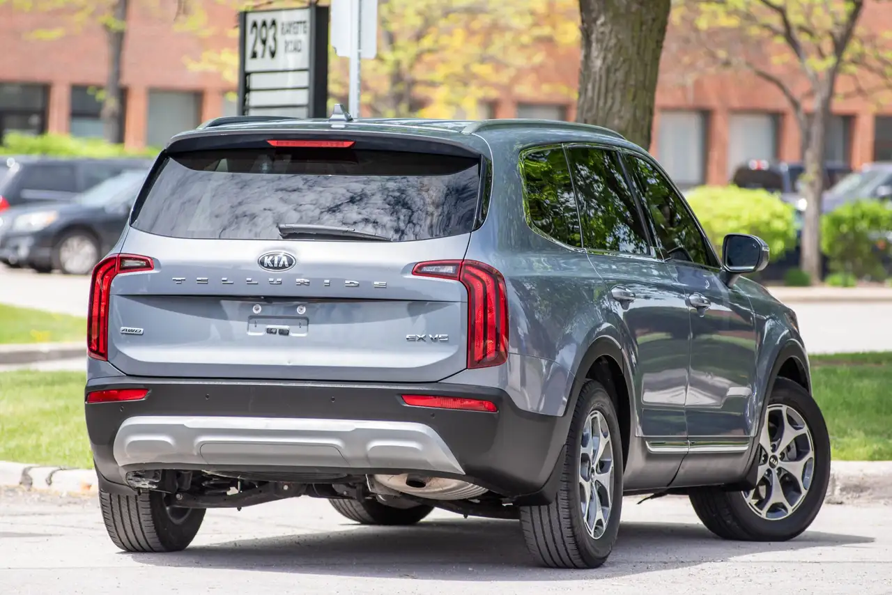 Kia Telluride снимка Kia Telluride