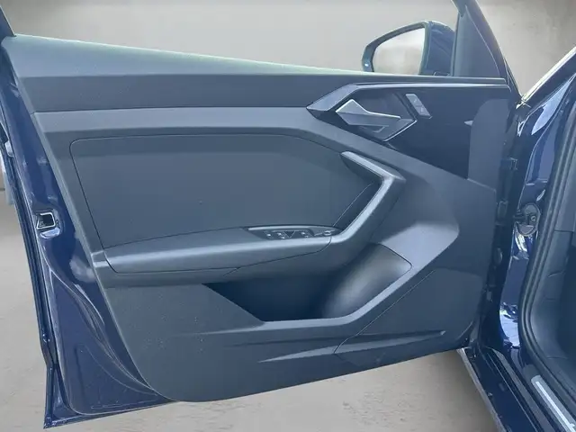 Audi A1 view 6