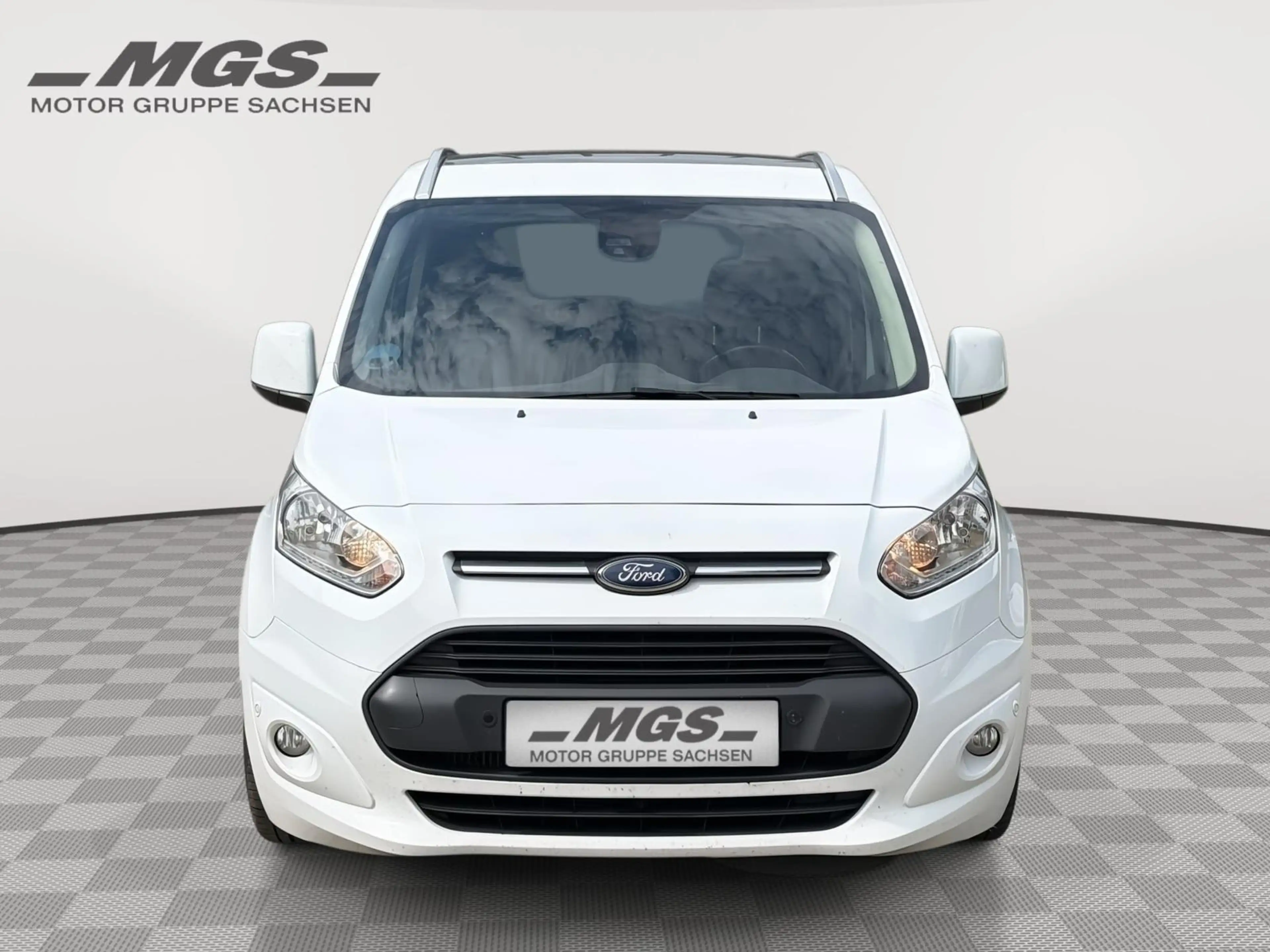 Ford Grand Tourneo 1.5 'Titanium' #AHK #NAVI #PANO — photo 4