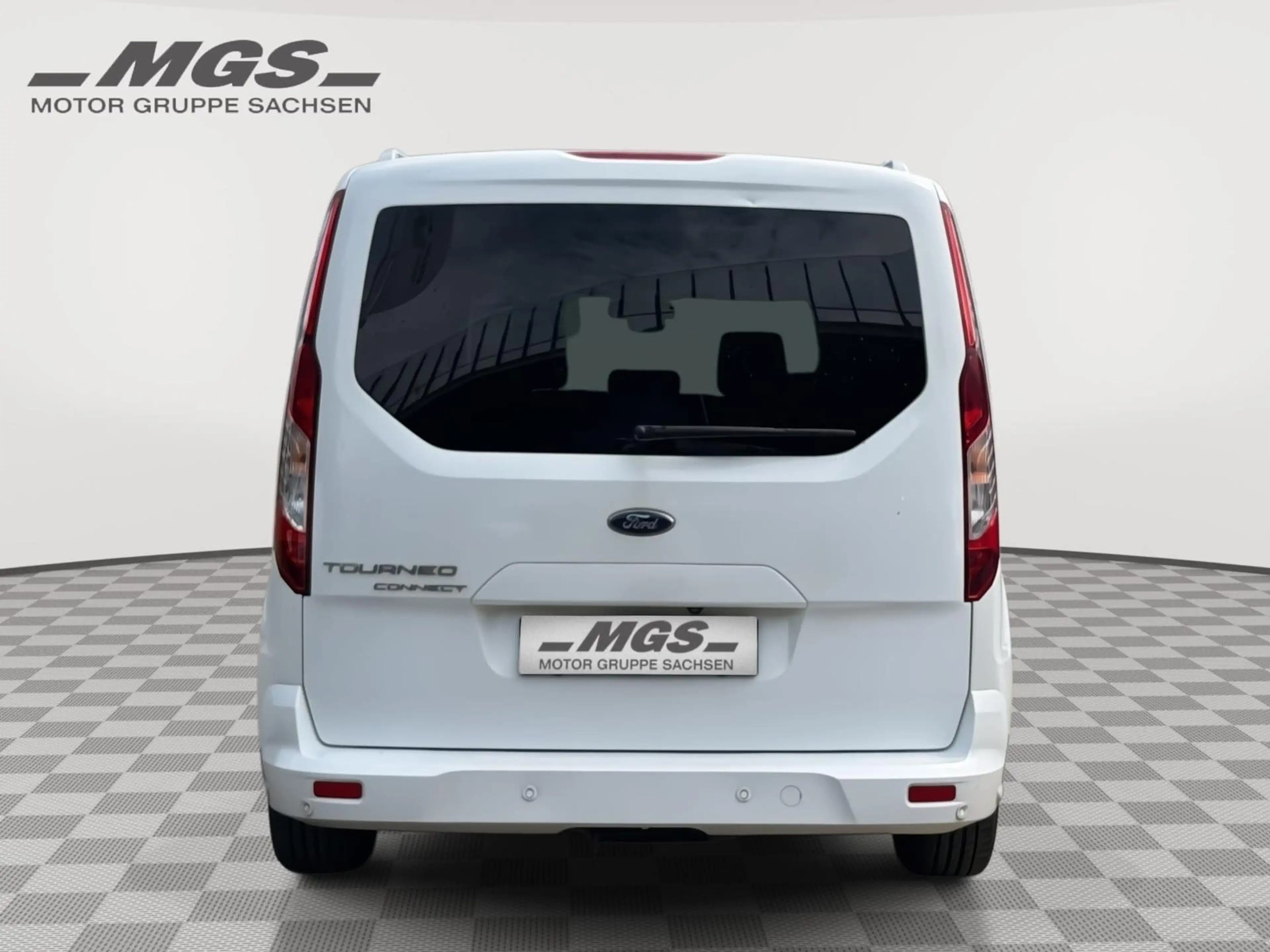 Ford Grand Tourneo 1.5 'Titanium' #AHK #NAVI #PANO — photo 9