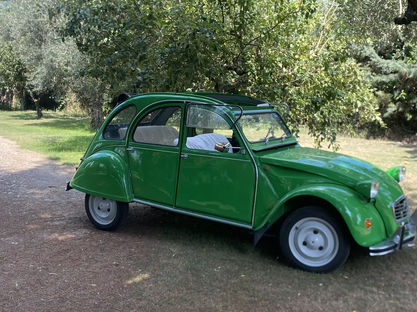Citroen 2CV 6 Special - 2