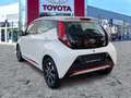 Toyota Aygo 1.0 x-play connect Kam.+LM+Facelift+AUT Blanc - thumbnail 5